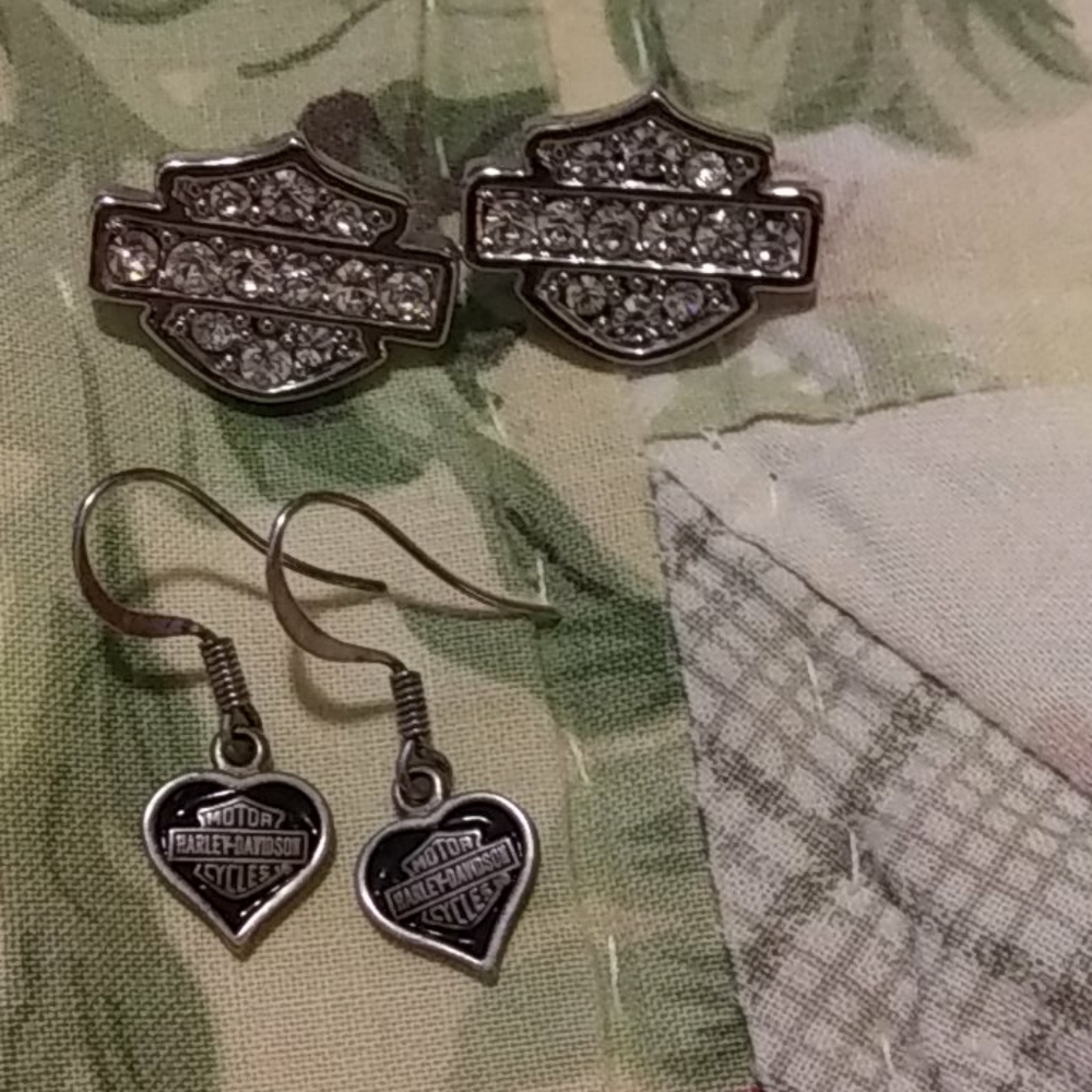 Harley- Davidson Earrings an pins - Picture 2 of 4